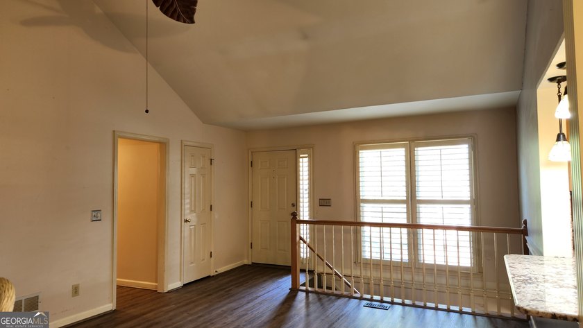 Charming 3 Bedroom raised ranch in the highly sought-after - photo 14