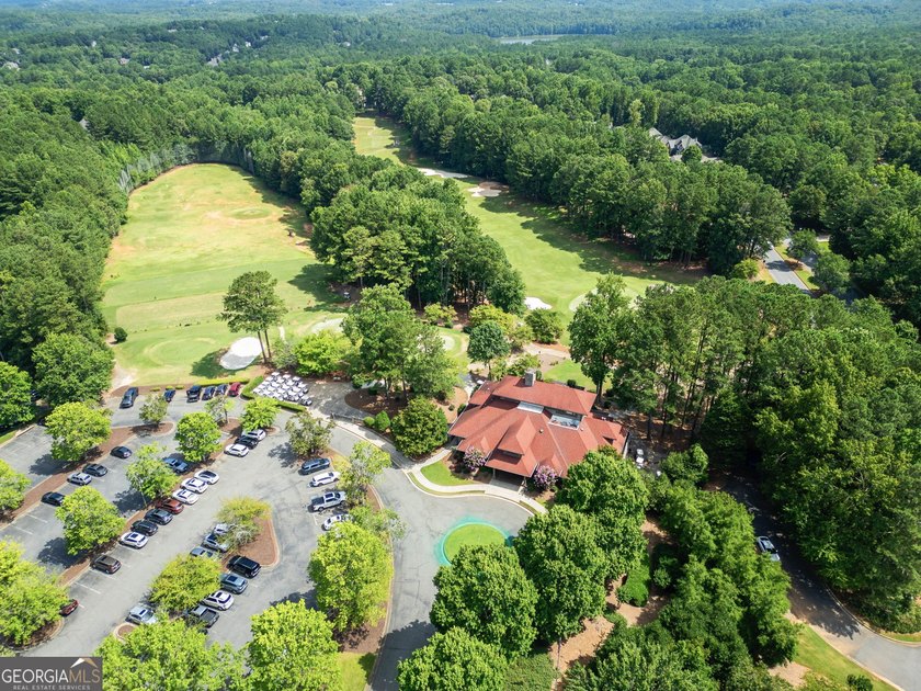 Charming 3 Bedroom raised ranch in the highly sought-after - photo 25