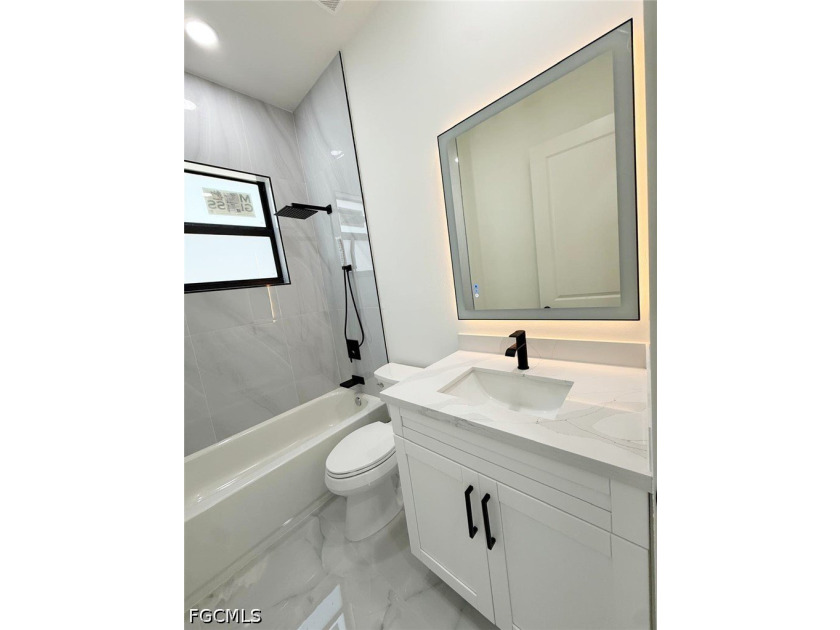 Welcome to this stunning new-build (2026) home on a spacious lot - photo 34