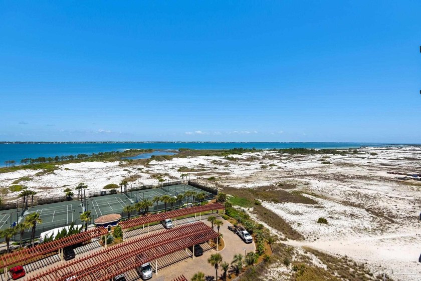 Beautiful 9th floor condo with spectacular views of the - photo 34