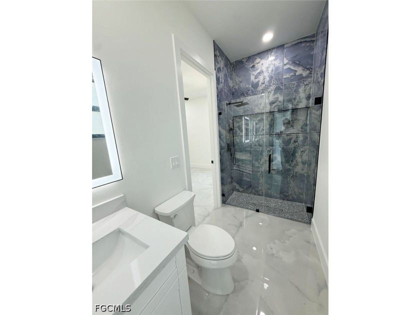 Welcome to this stunning new-build (2026) home on a spacious lot - photo 40
