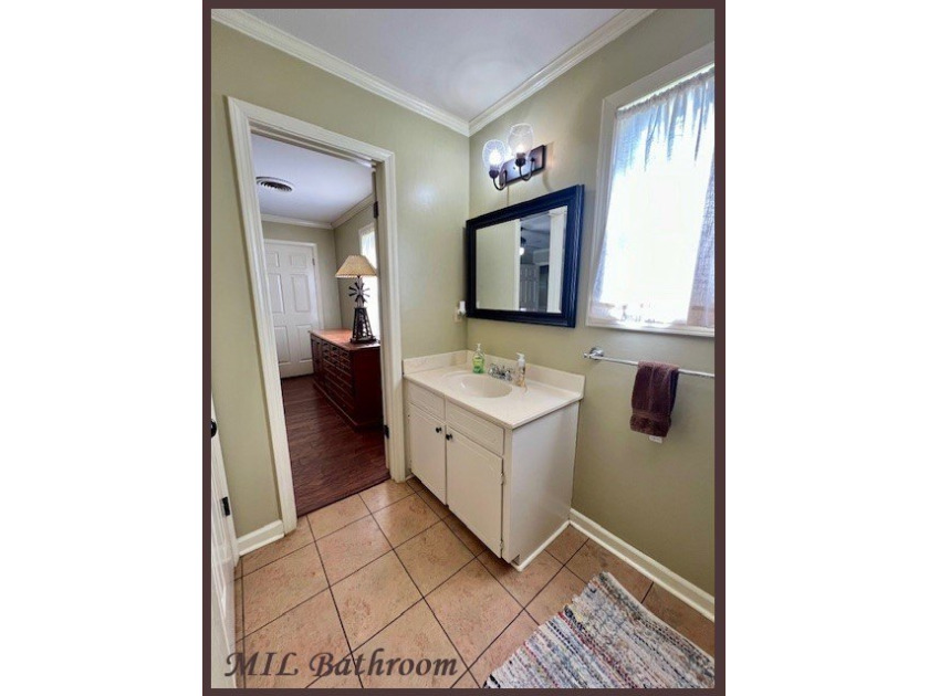 NEW PRICE IMPROVEMENT! Looking for a spacious single-level home - photo 40