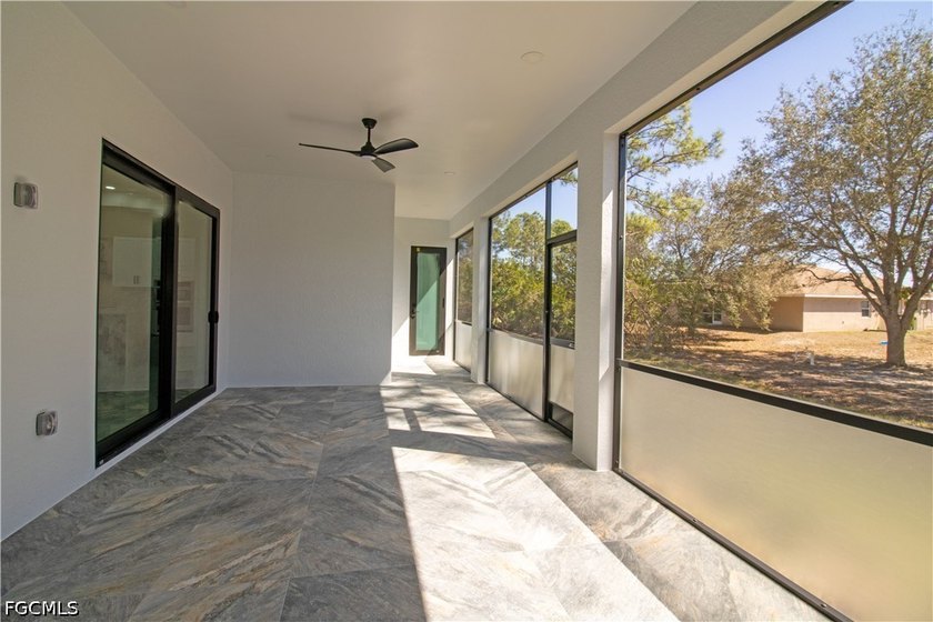 Welcome to this stunning new-build (2026) home on a spacious lot - photo 43