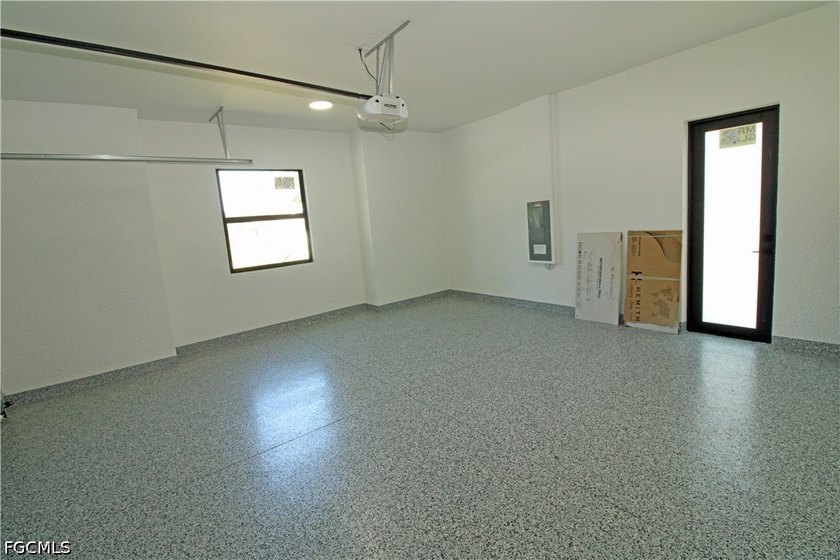 Welcome to this stunning new-build (2026) home on a spacious lot - photo 47