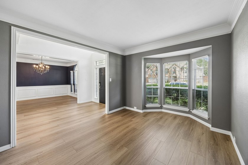 Open House, 12pm - 2pm Saturday, July 18th. Beautifully updated - photo 12