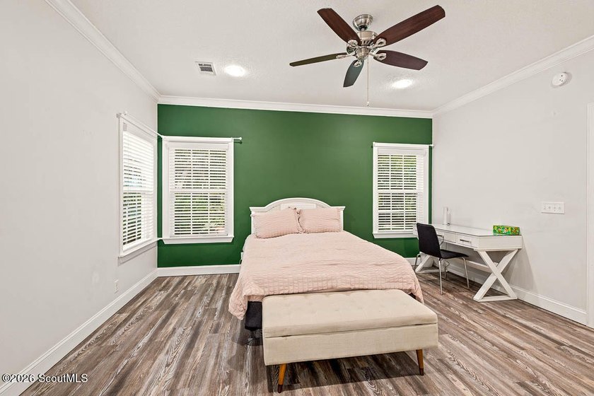 Nestled on a quiet street in the desirable mid-north area of St - photo 16