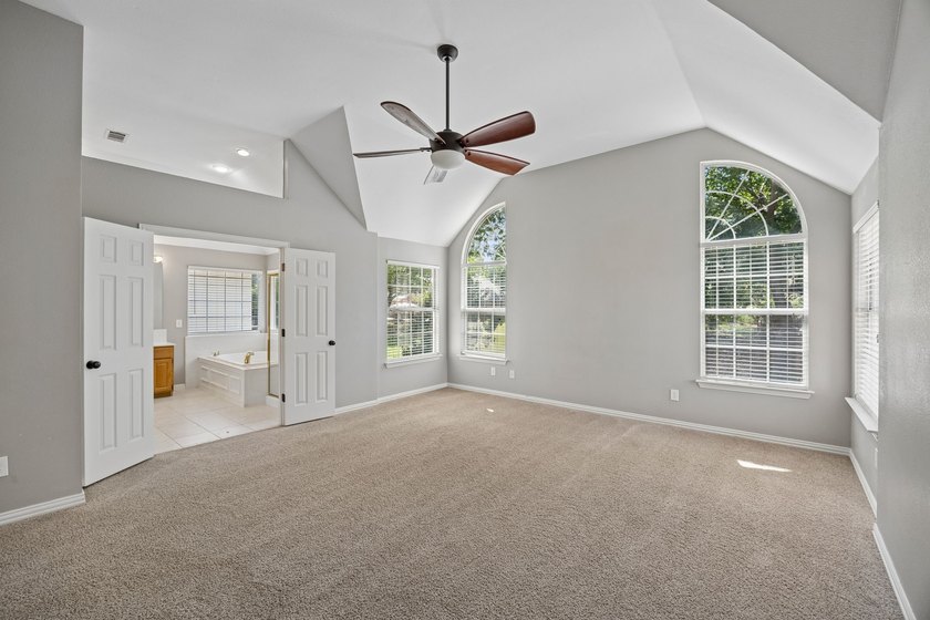 Open House, 12pm - 2pm Saturday, July 18th. Beautifully updated - photo 16