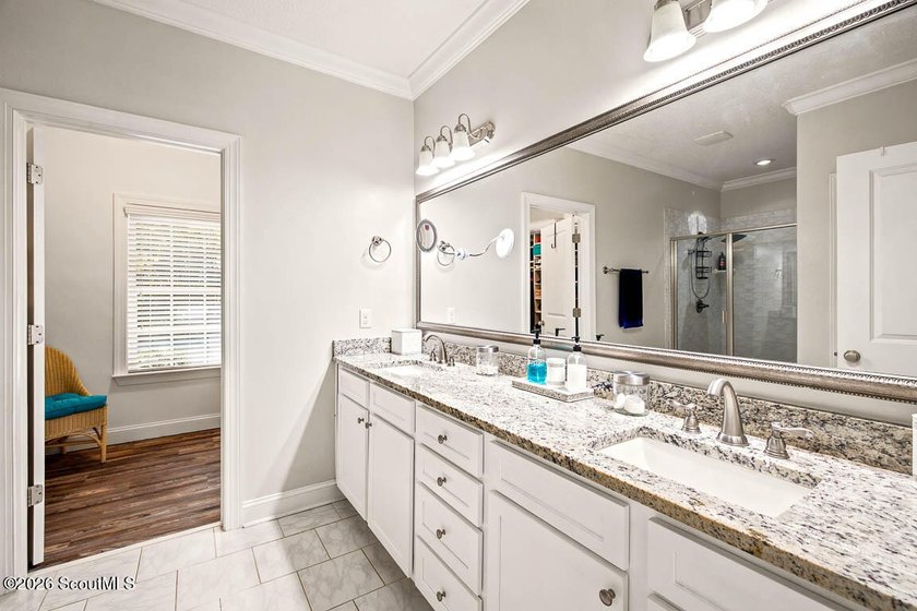 Nestled on a quiet street in the desirable mid-north area of St - photo 18