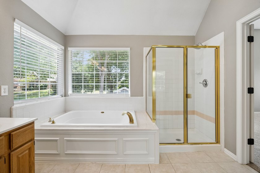 Open House, 12pm - 2pm Saturday, July 18th. Beautifully updated - photo 19