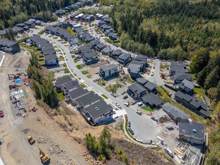UNIVERSITY HIGHLANDS BUILDING LOT!! Located in the prestigious - photo 6