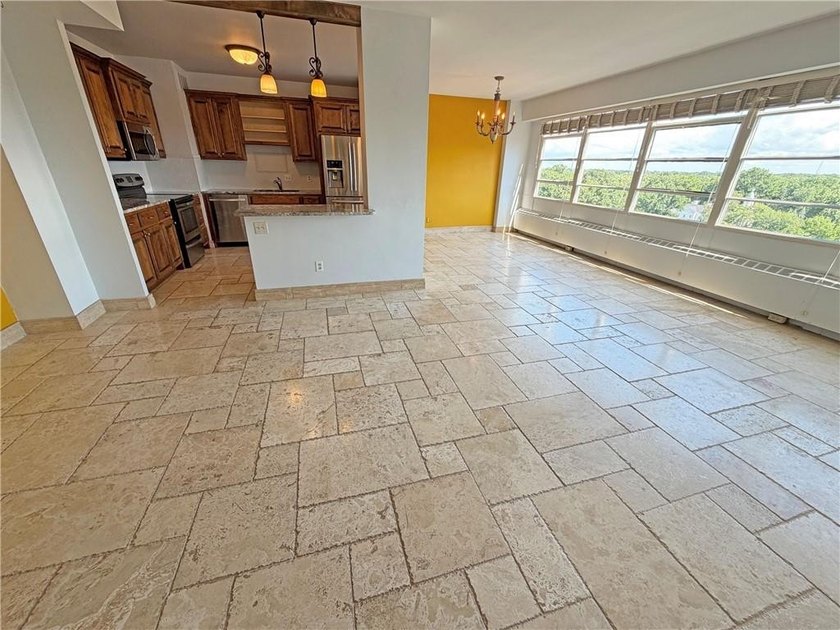 The Top Floor View in Brookside! Beautiful 12th floor 2BR/2BA - photo 18