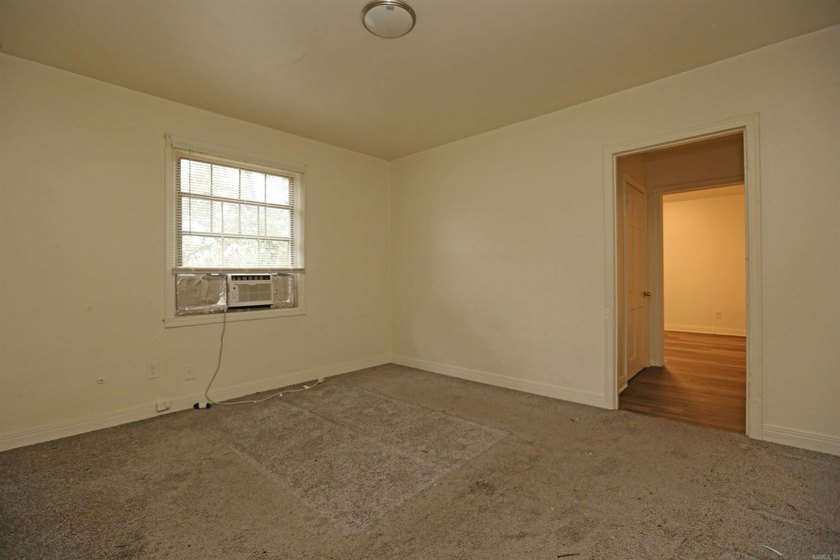 Two duplexes on one parcel offering a fantastic investment - photo 10