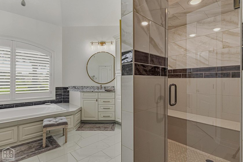 This is one of those homes where you walk-in and immediately - photo 27