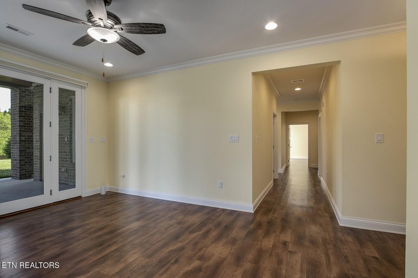 Luxury lakefront living in the heart of West Knoxville on Fort - photo 42