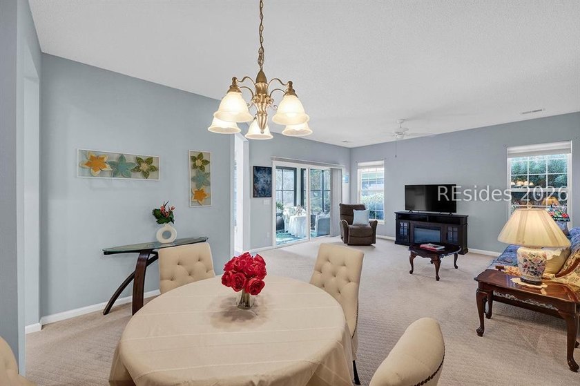 Welcome to this beautifully maintained Wren model in Sun City - photo 9