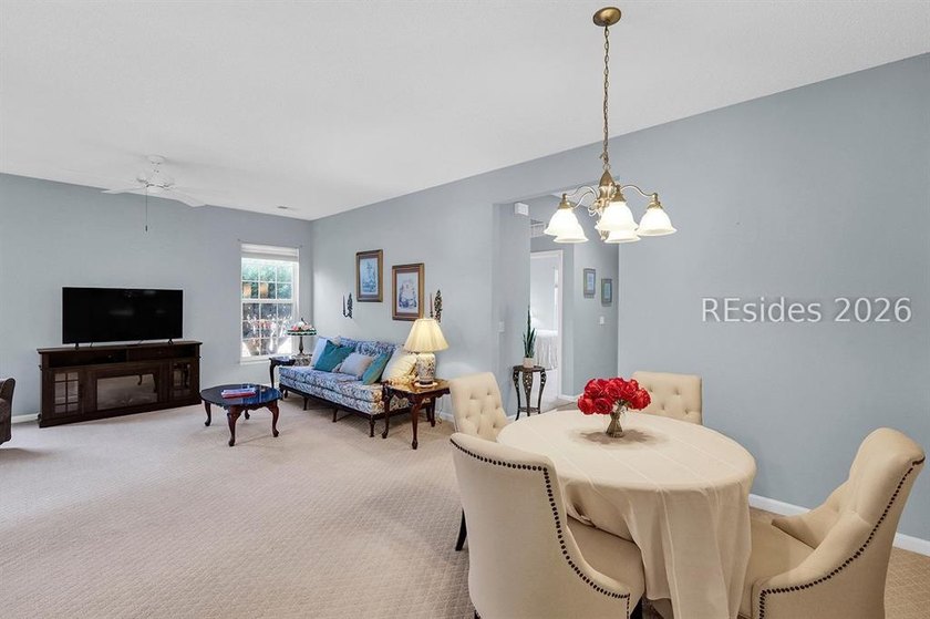 Welcome to this beautifully maintained Wren model in Sun City - photo 10