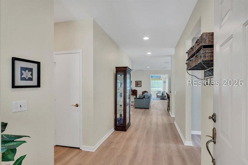 Welcome home to this charming custom floorplan, ideally situated - photo 4