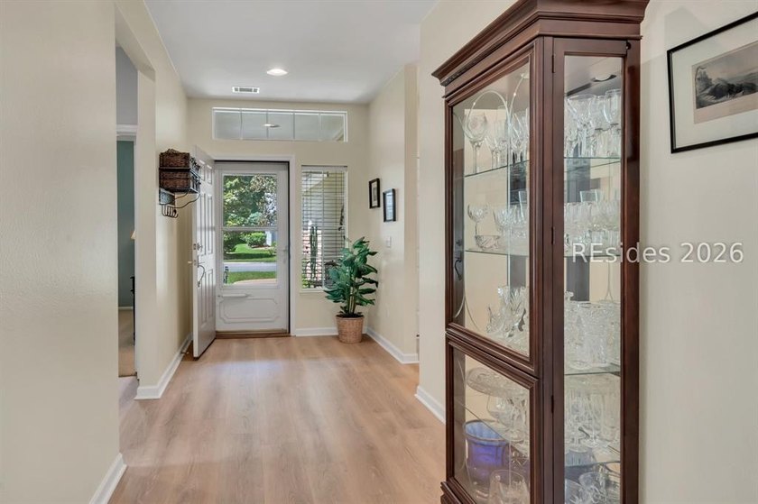 Welcome home to this charming custom floorplan, ideally situated - photo 5
