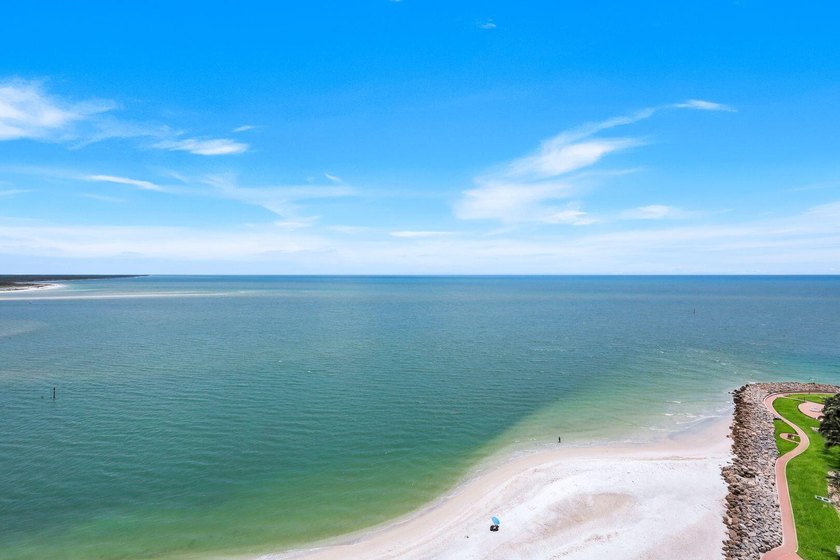 Spectacular views from one of the most prestigious addresses in - photo 30