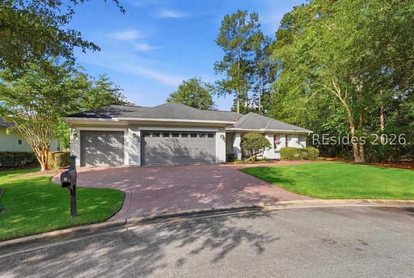 Exceptional Privacy, Stunning Views, and Thoughtful Upgrades! - photo 2