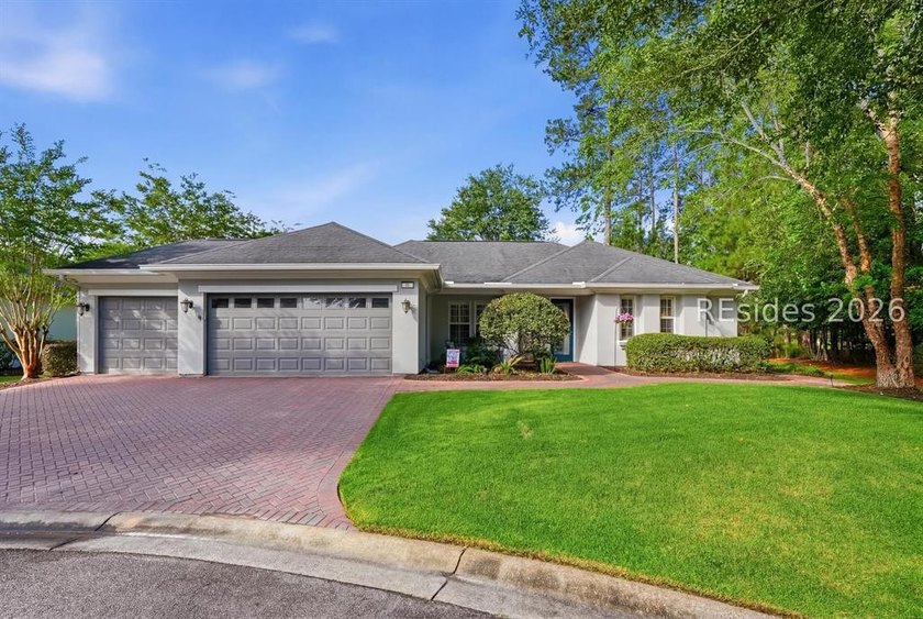Exceptional Privacy, Stunning Views, and Thoughtful Upgrades! - photo 3