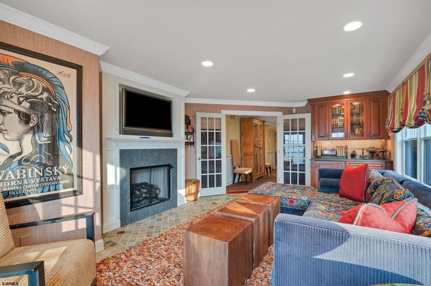Prestigious Oceanfront Estate at The Point in Longport, New - photo 8