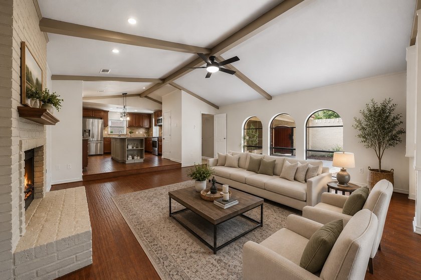 Nestled in the heart of highly sought-after Canyon Creek, this - photo 6