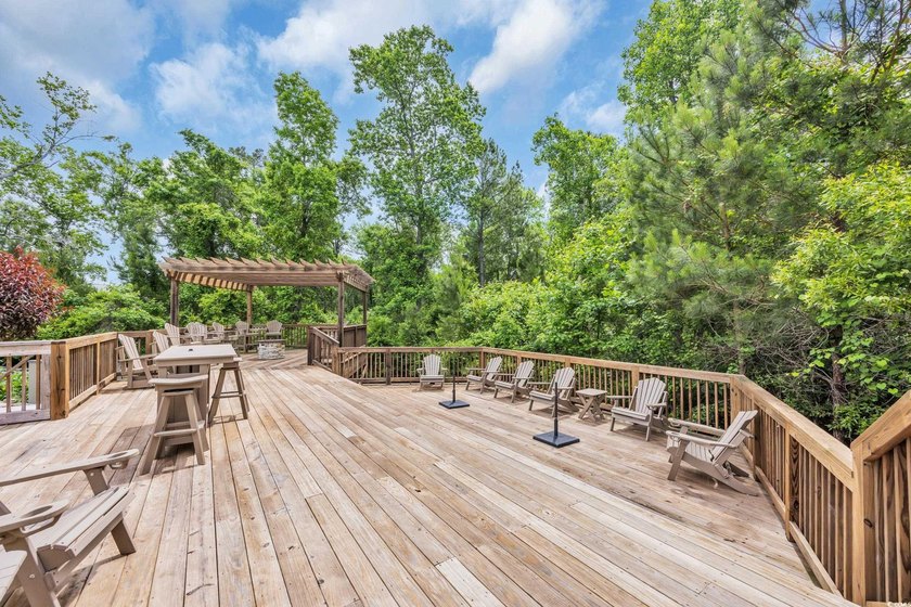 Any Move-in Ready Promotions do not apply to this home. Welcome - photo 33