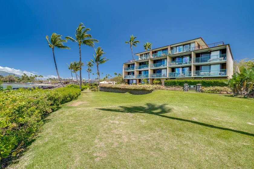 Punahoa #101 | Oceanfront Studio | South Kihei. Nearly fifty - photo 5
