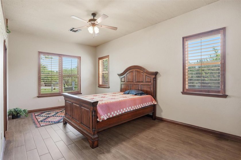 With exceptional views of the Wichita Mountains and just a - photo 27