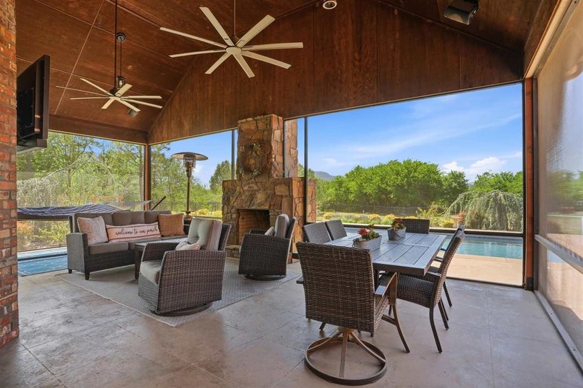 With exceptional views of the Wichita Mountains and just a - photo 46