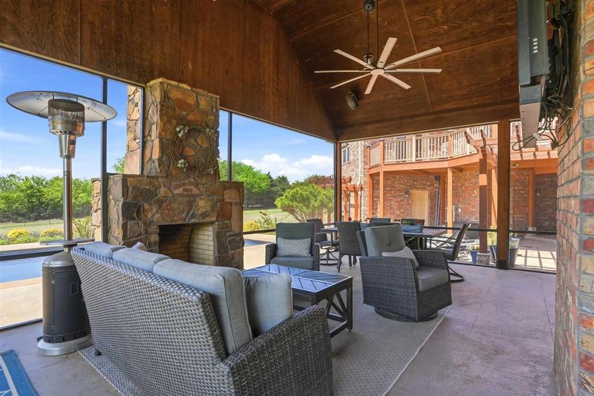 With exceptional views of the Wichita Mountains and just a - photo 47