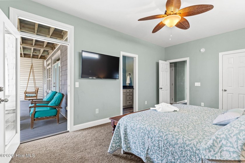 Experience coastal living at its finest in this stunning 5 - photo 12