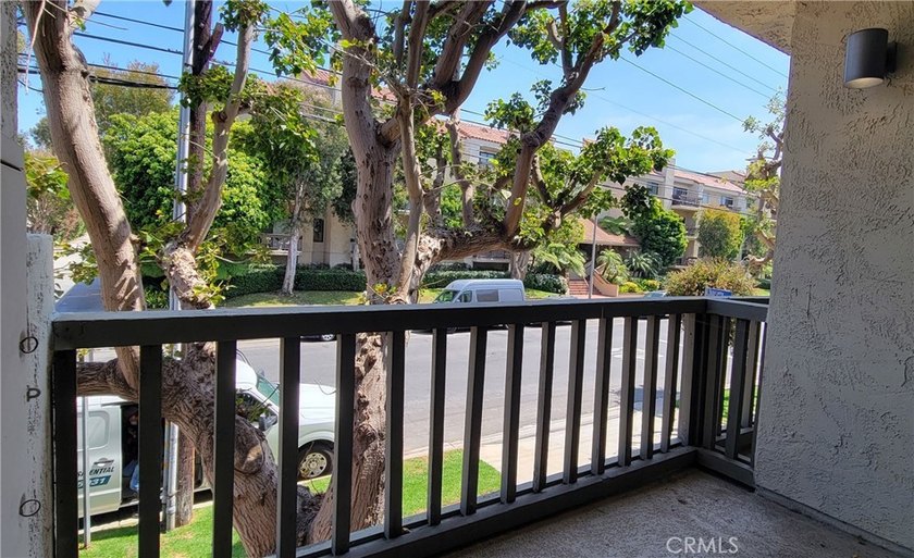Welcome to your coastal retreat in the heart of Playa del Rey - photo 19