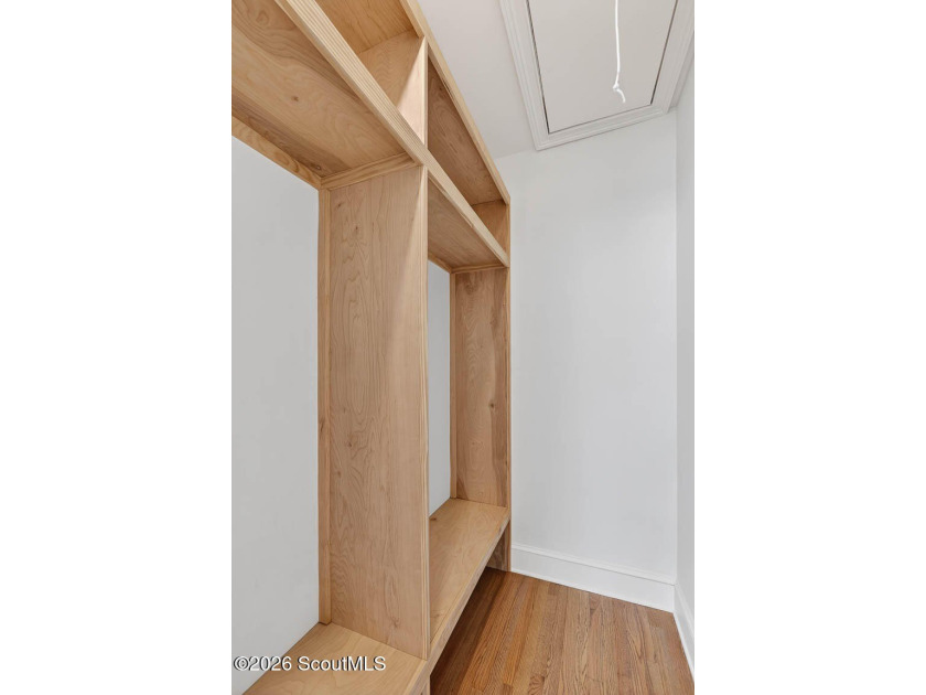 $10,000 Seller to contribute towards furniture or closing cost! - photo 33