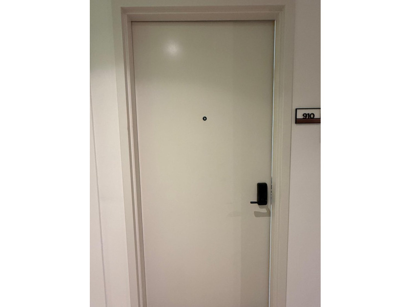 225 N Miami Ave 910 - photo 4