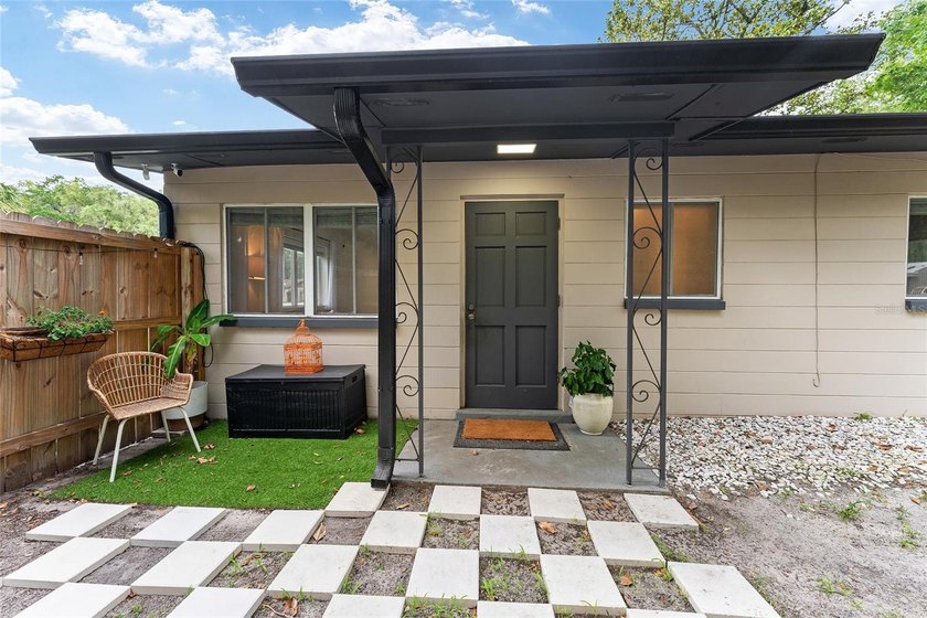 This beautifully updated concrete block home has been - photo 31