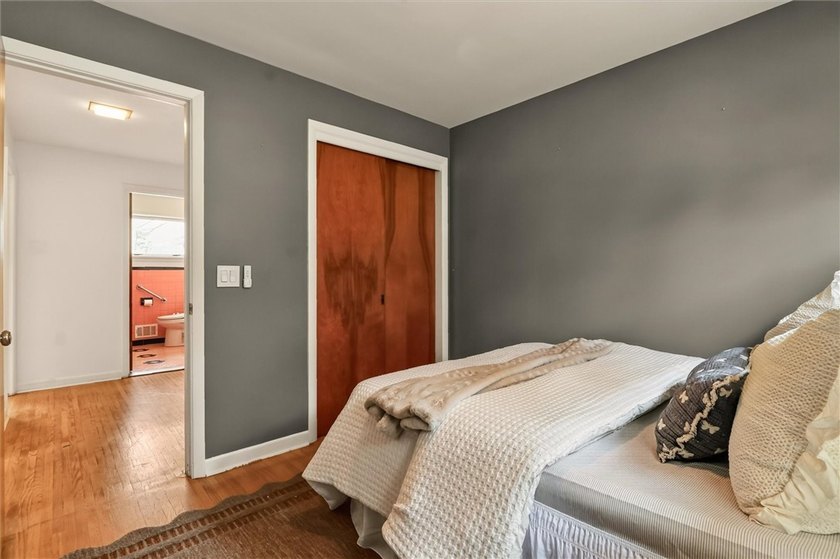 Come check out one level living in West Irondequoit at its - photo 17