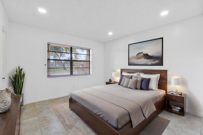A perfect blend of comfort &amp; style beautifully maintained - photo 31