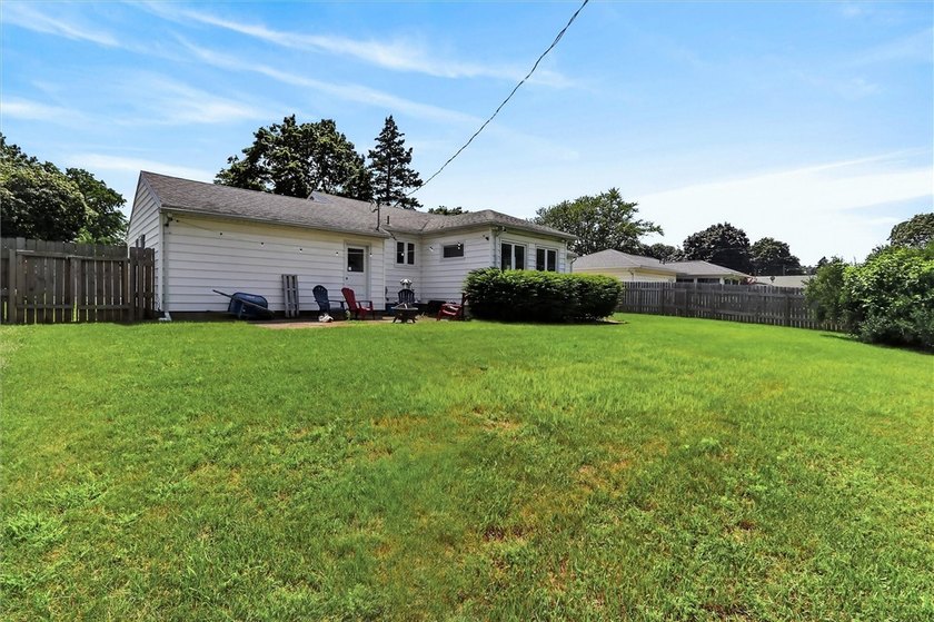 Come check out one level living in West Irondequoit at its - photo 34