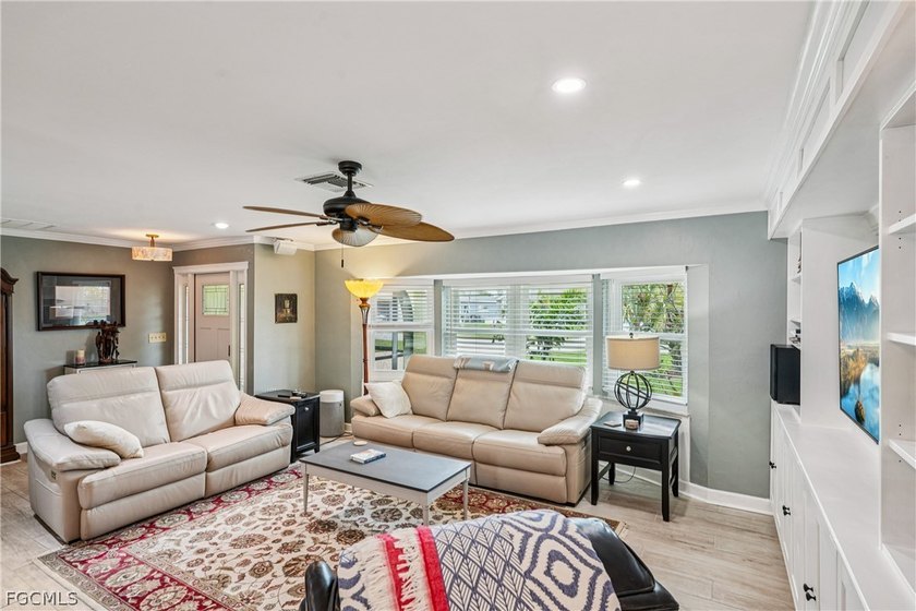 No flooding here! This beautifully updated home is move-in ready - photo 8