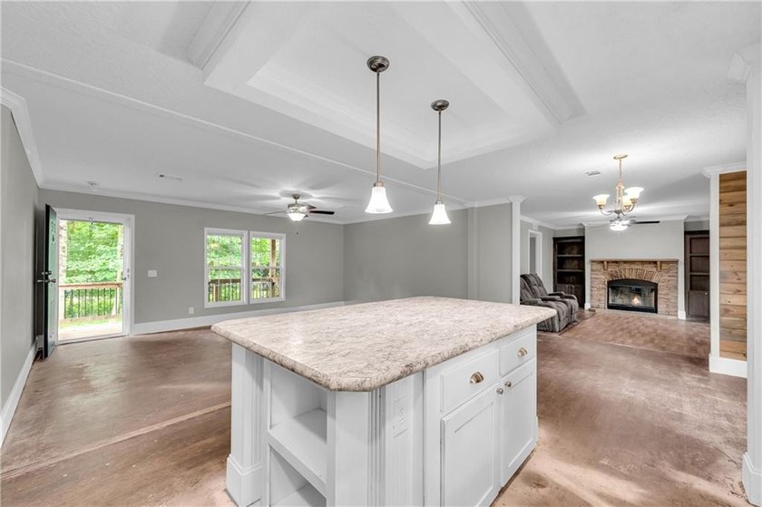 Discover the perfect blend of space, comfort, and country living - photo 16