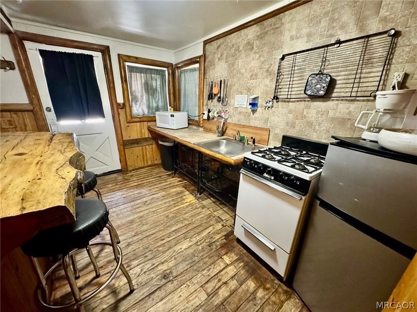 SELLER FINANCING AVAILABLE / TERMS NEGOTIABLE Welcome to Tulip - photo 21