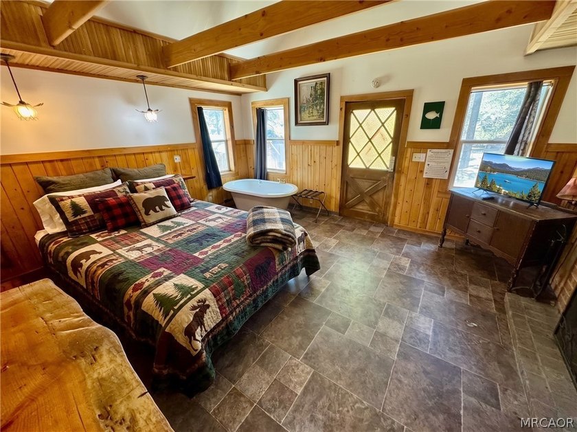 SELLER FINANCING AVAILABLE / TERMS NEGOTIABLE Welcome to Tulip - photo 29