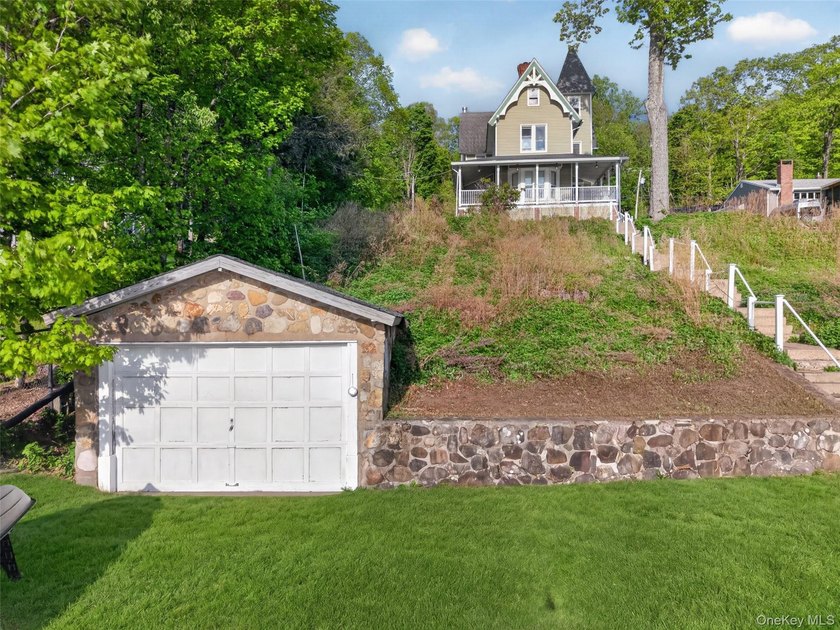Two Homes. One Lakefront Setting. Endless Possibilities. Welcome - photo 14