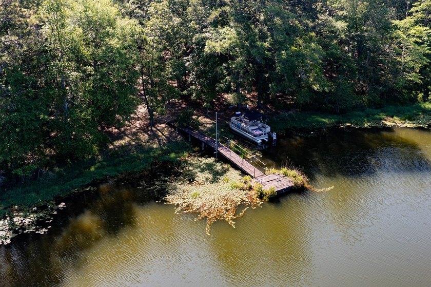 Welcome to the gated community of Hidden Lagoon! This charming 3 - photo 15
