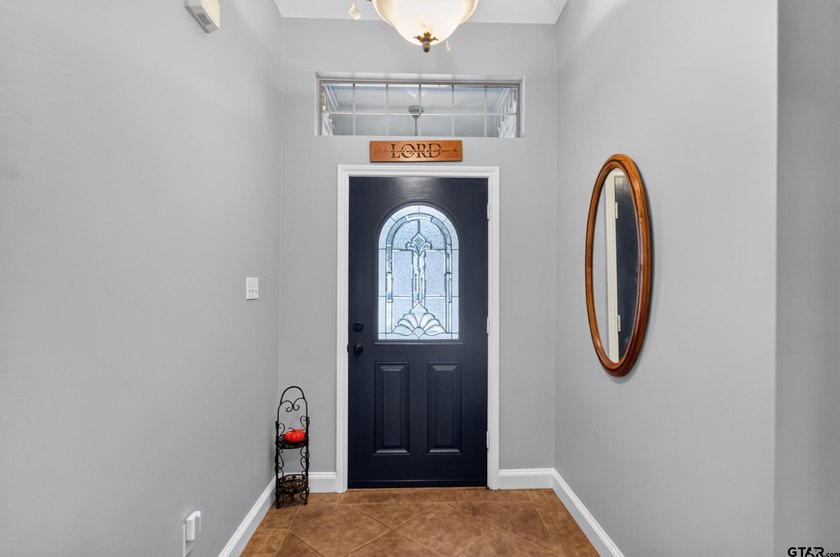 Welcome to 21368 Altuda Lane! This three bedroom, two bath home - photo 7