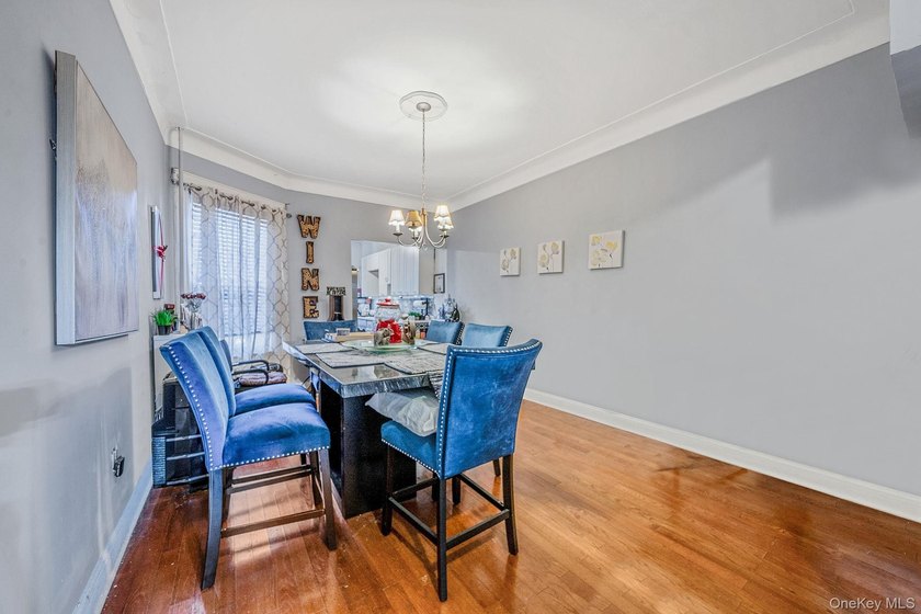 Located in the heart of Cypress Hill . Situated on a quiet - photo 4