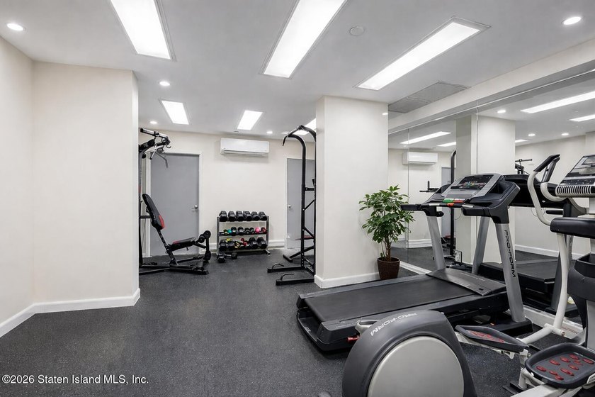 Welcome to this fully renovated 2-bedroom, 2-bath condominium - photo 15