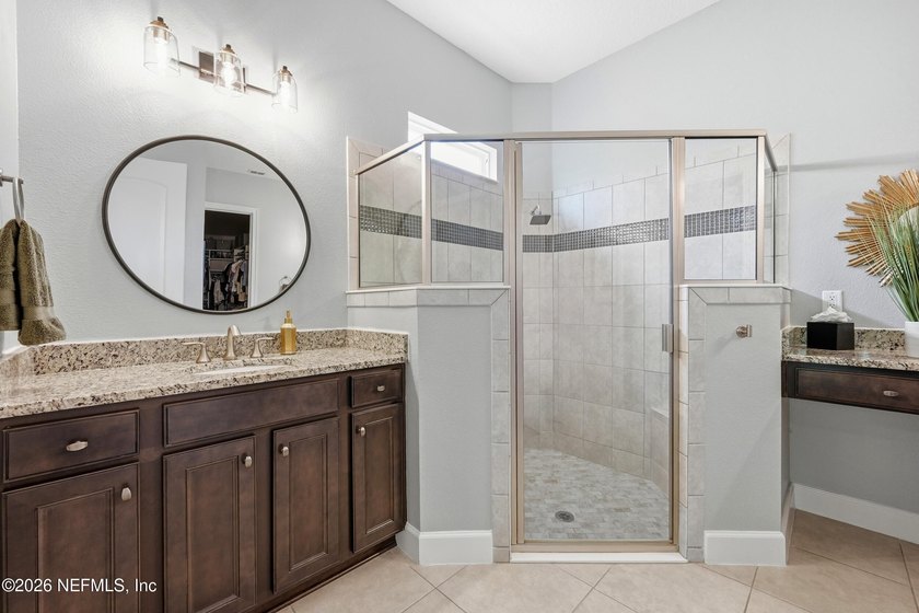 Welcome home to this beautifully maintained 3-bedroom - photo 22